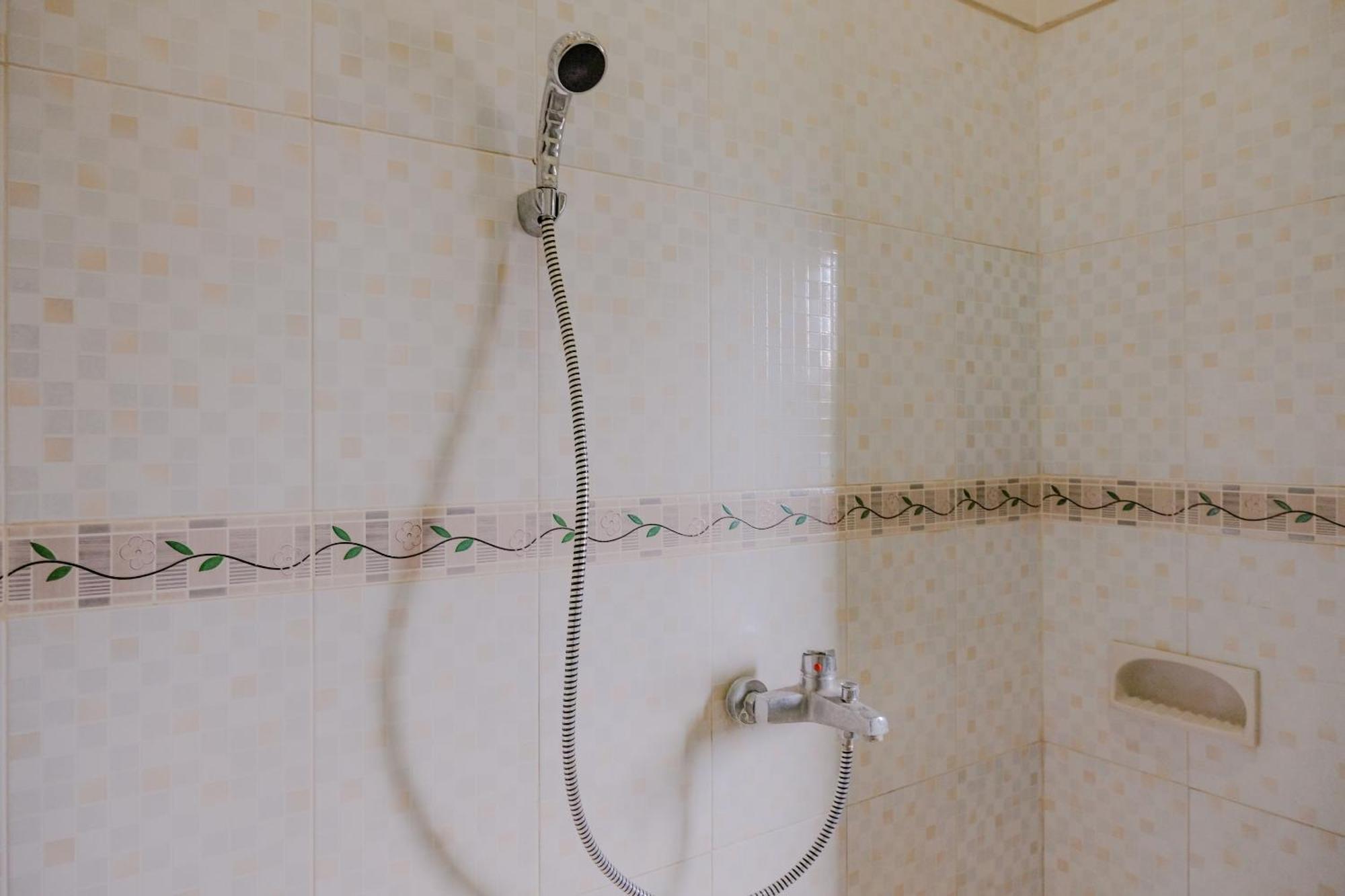 Oyo 2376 Tiara Family Residence Batu  Εξωτερικό φωτογραφία