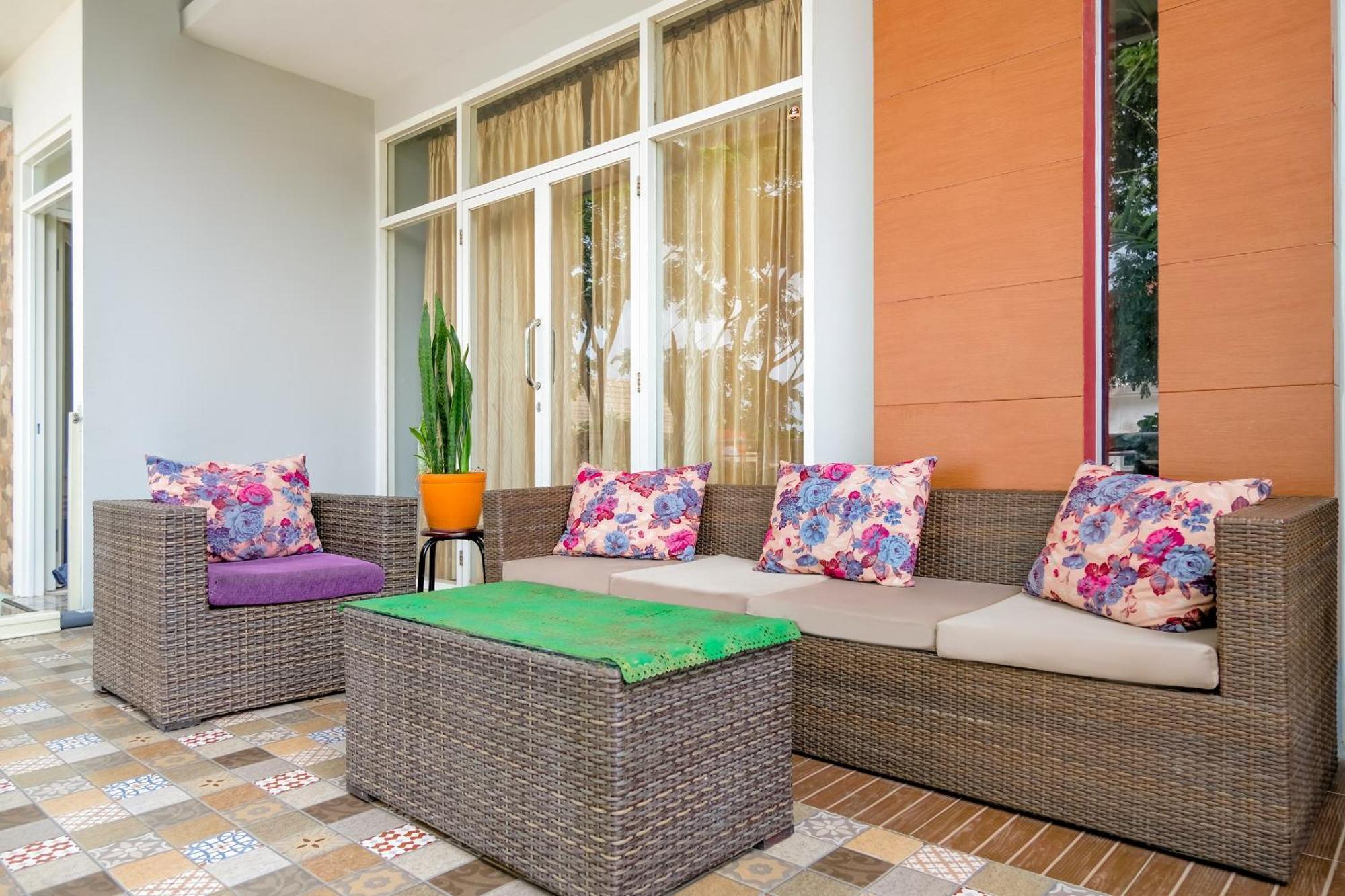 Oyo 2376 Tiara Family Residence Batu  Εξωτερικό φωτογραφία