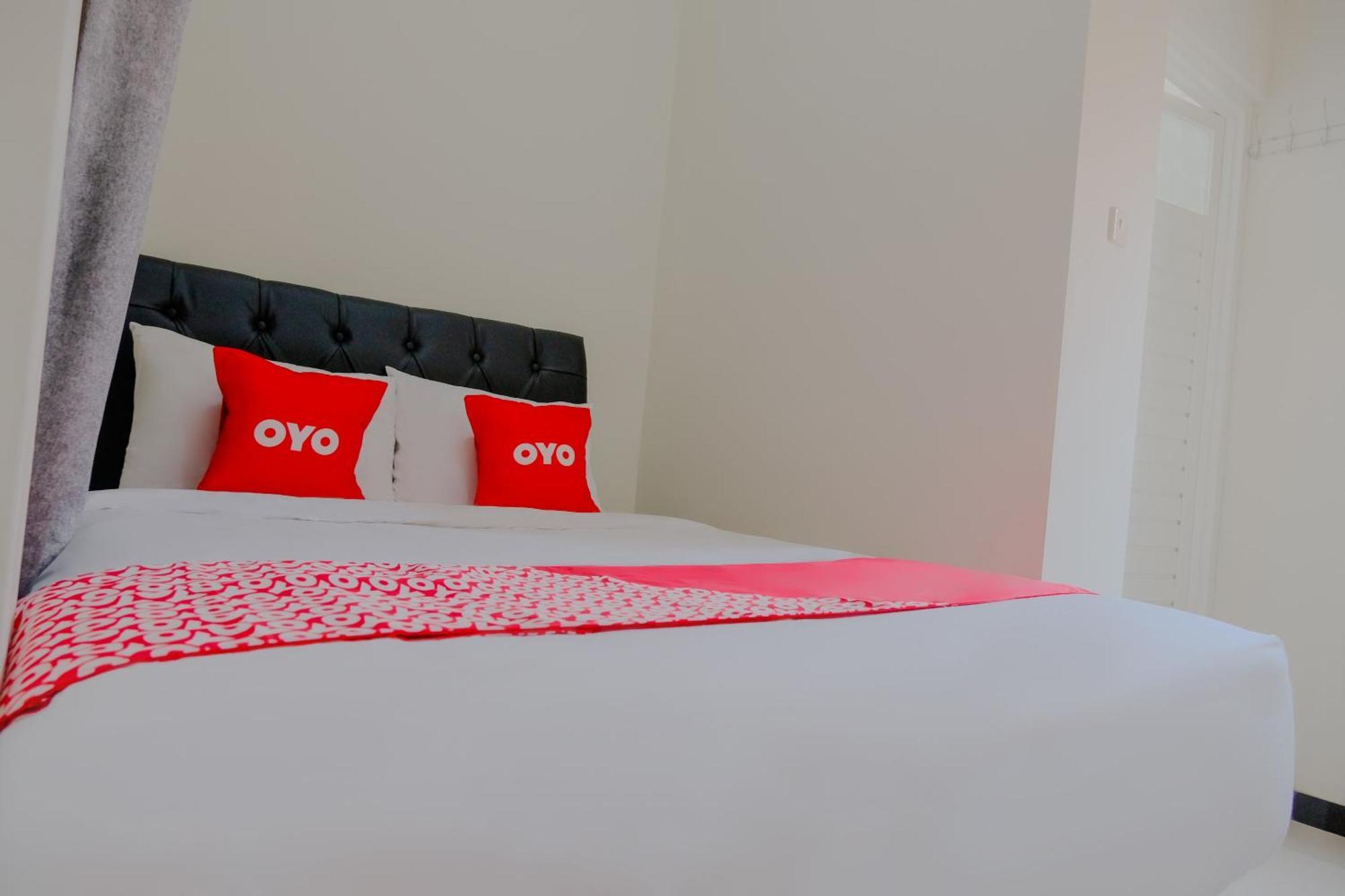 Oyo 2376 Tiara Family Residence Batu  Εξωτερικό φωτογραφία
